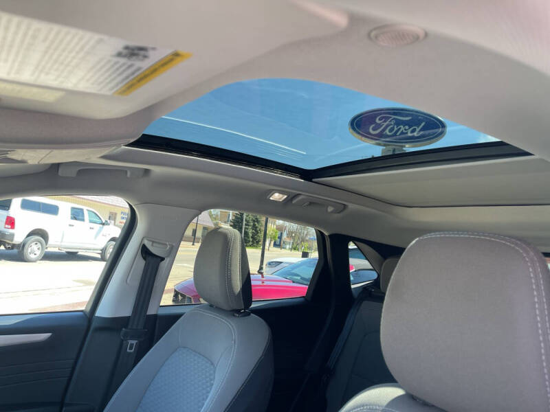 2021 Ford Escape SE