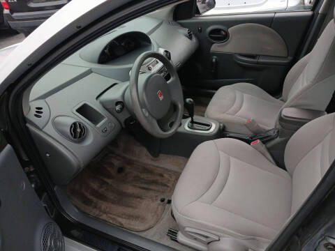 2004 Saturn Ion 2