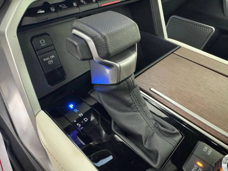 2023 Toyota Sequoia Capstone