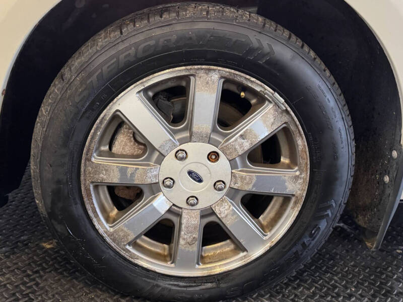 2009 Ford Taurus SEL