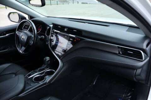 2019 Toyota Camry XSE