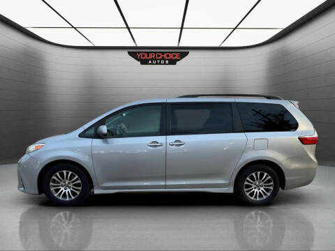 2018 Toyota Sienna XLE 8-Passenger