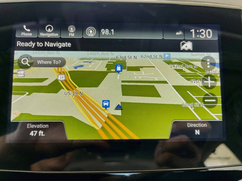 2021 Honda Pilot Touring w/Rear Captain's Chairs