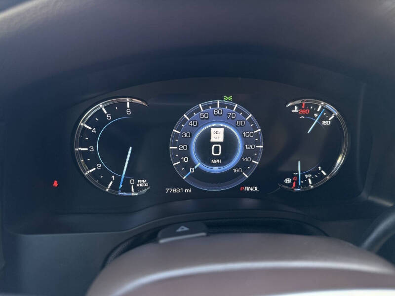 2017 Cadillac Escalade Luxury