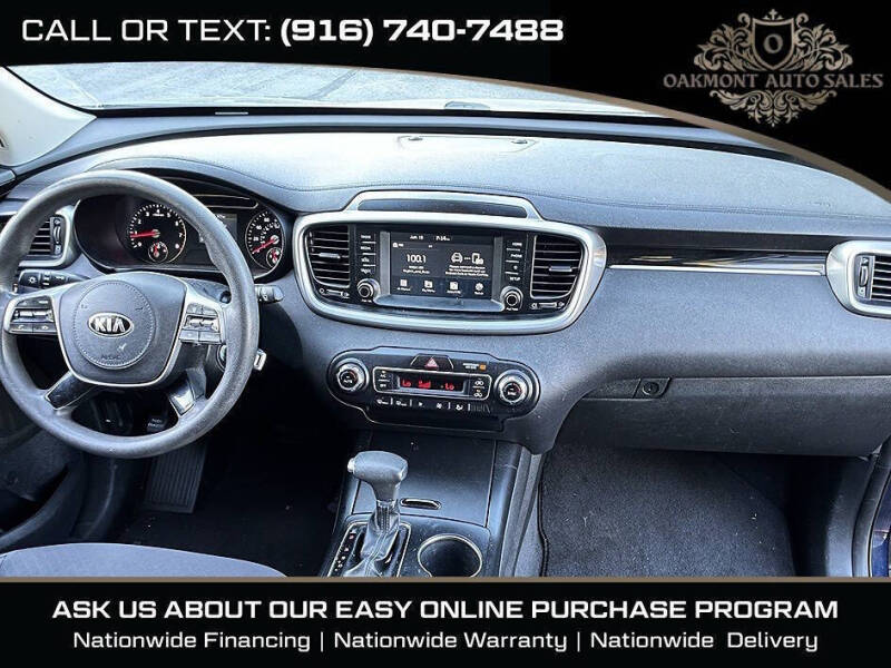 2019 Kia Sorento LX V6