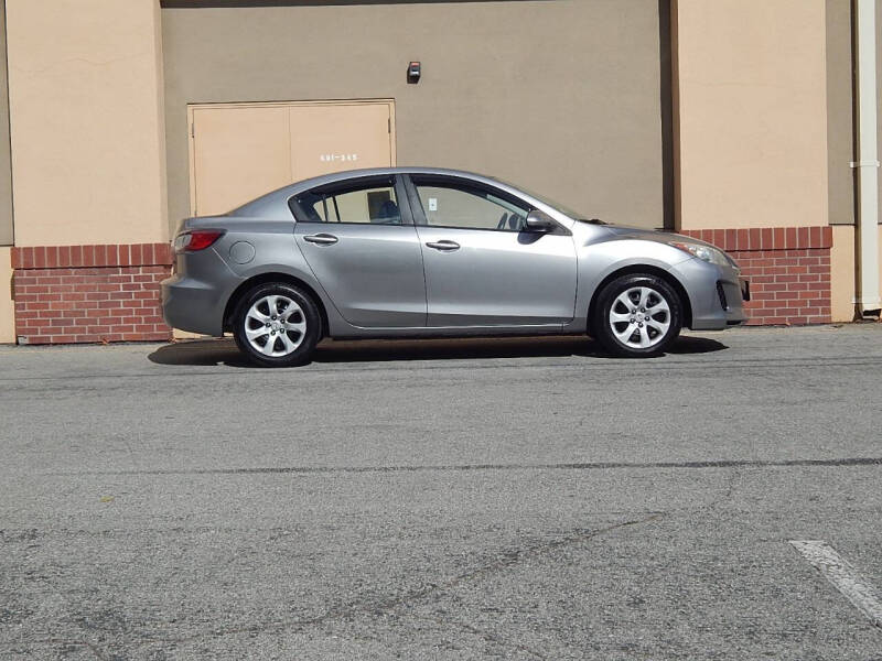 2013 Mazda MAZDA3 i Sport