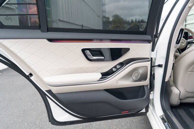 2021 Mercedes-Benz S-Class 38