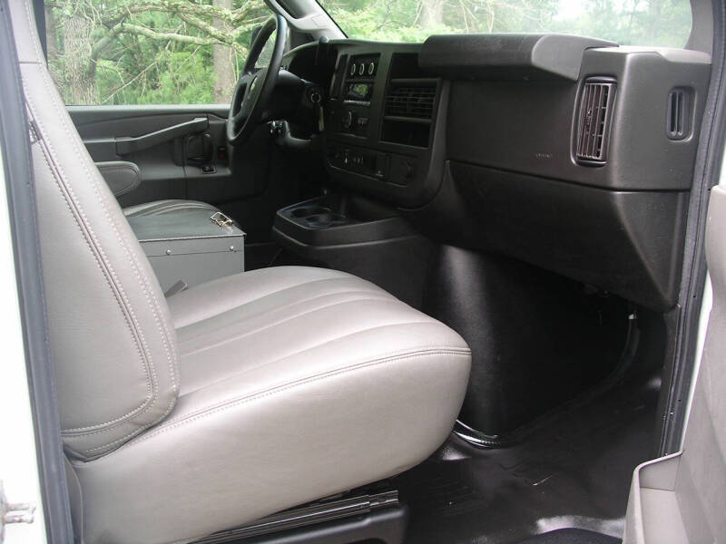 2020 Chevrolet Express 2500