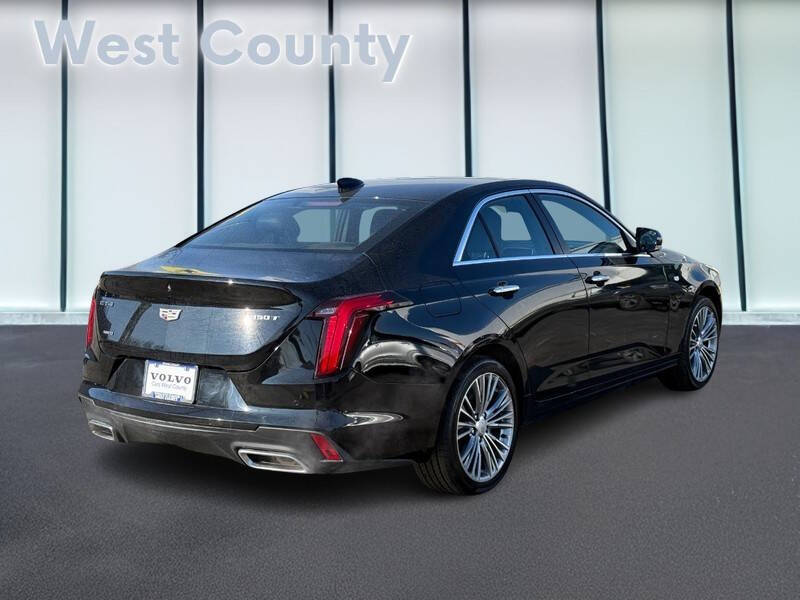 2024 Cadillac CT4 Premium Luxury