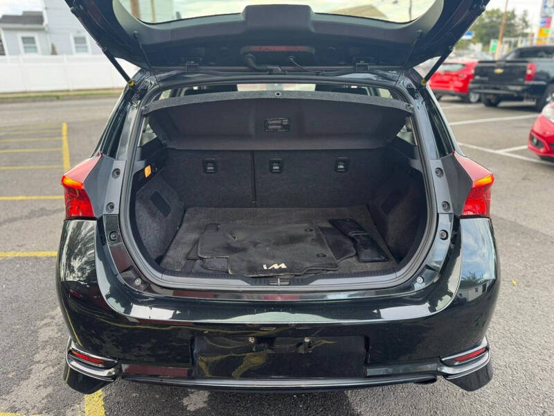 2017 Toyota Corolla iM