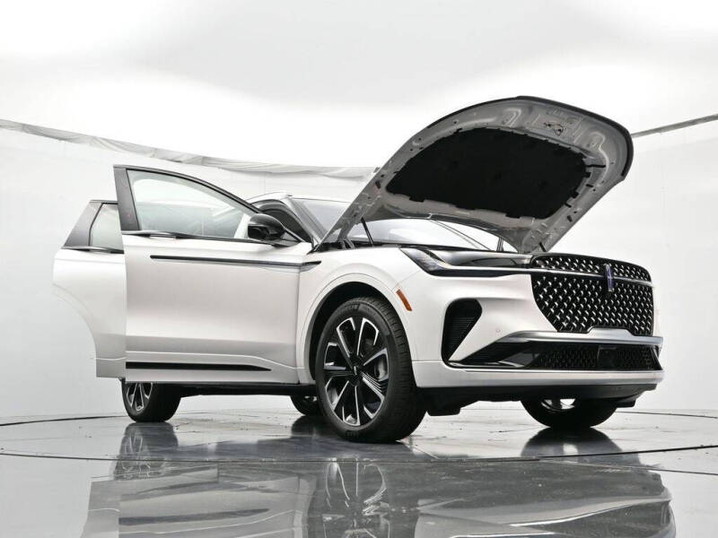 2025 Lincoln Nautilus Hybrid Reserve