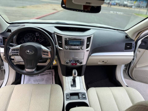 2012 Subaru Outback 2.5i Premium