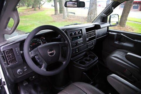 2018 GMC Savana 2500