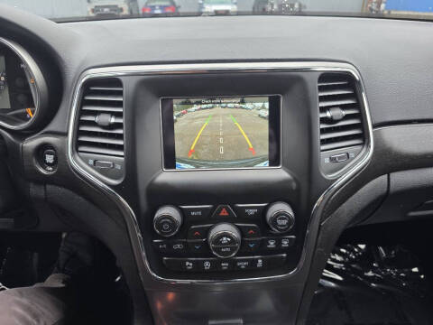 2018 Jeep Grand Cherokee Laredo