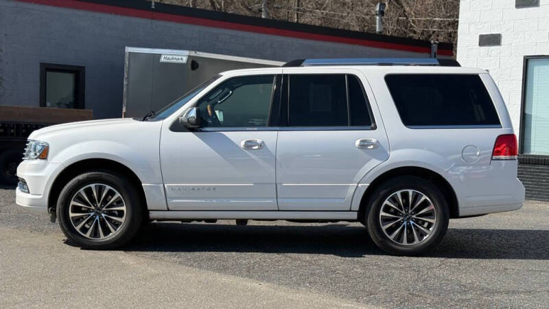 2016 Lincoln Navigator Select