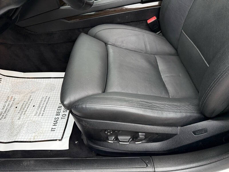 2011 BMW 7 Series 740Li