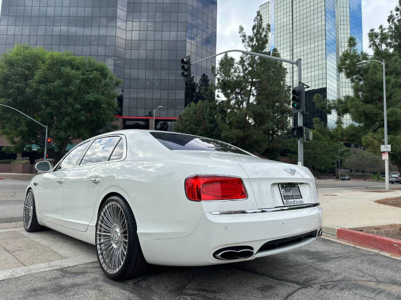 2018 Bentley Flying Spur V8