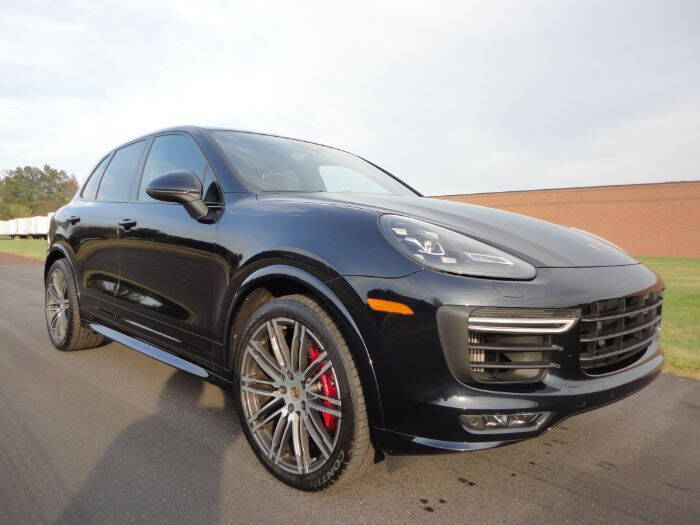 2016 Porsche Cayenne GTS