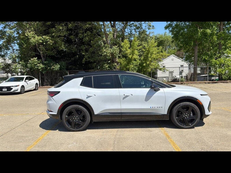 2026 Chevrolet Equinox EV RS