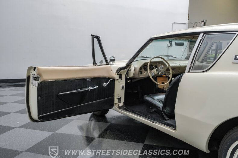 1963 Studebaker Avanti