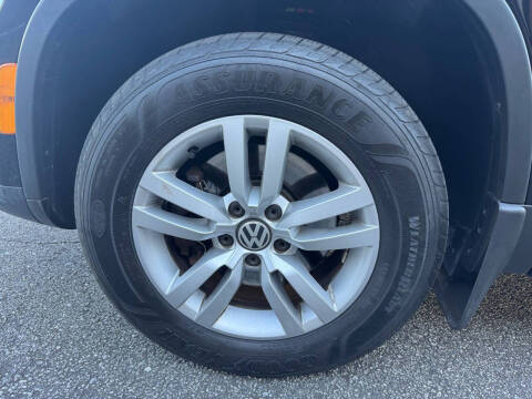 2013 Volkswagen Tiguan SE