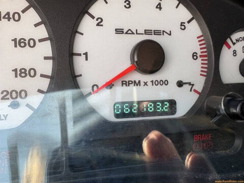 2002 Ford Mustang GT Deluxe