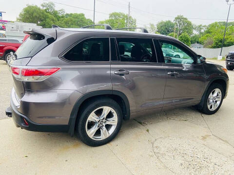 2016 Toyota Highlander
