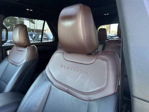 2022 Ford Explorer Platinum