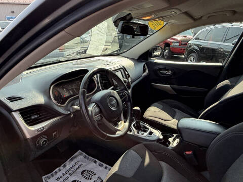 2018 Jeep Cherokee Latitude