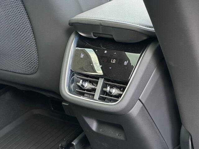 2025 Volvo EX90 Twin Plus 7P