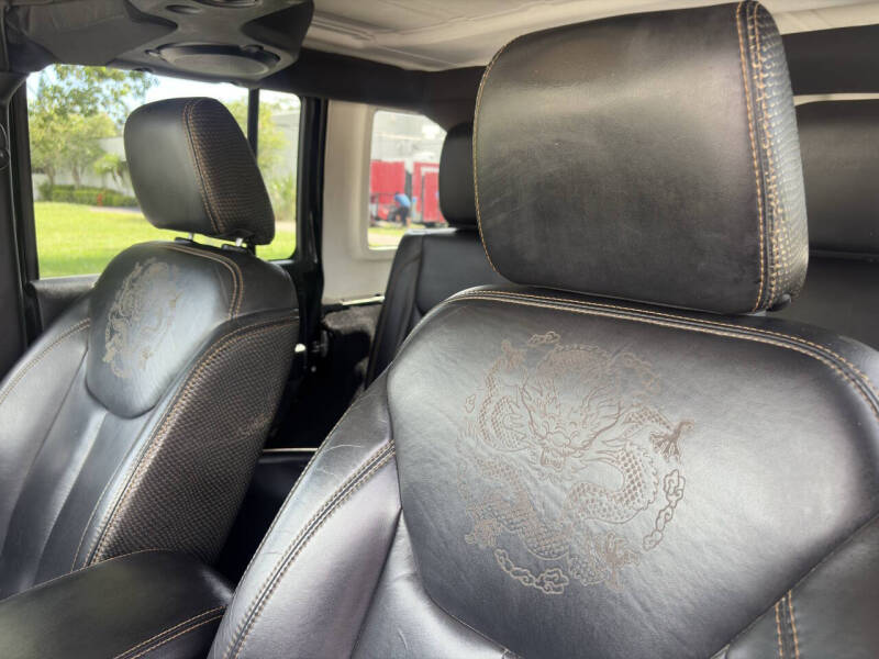 2014 Jeep Wrangler Unlimited Dragon