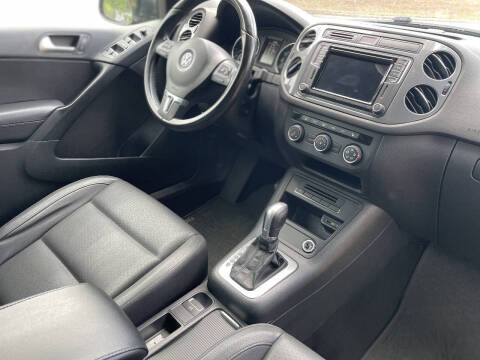 2016 Volkswagen Tiguan 2.0T SE