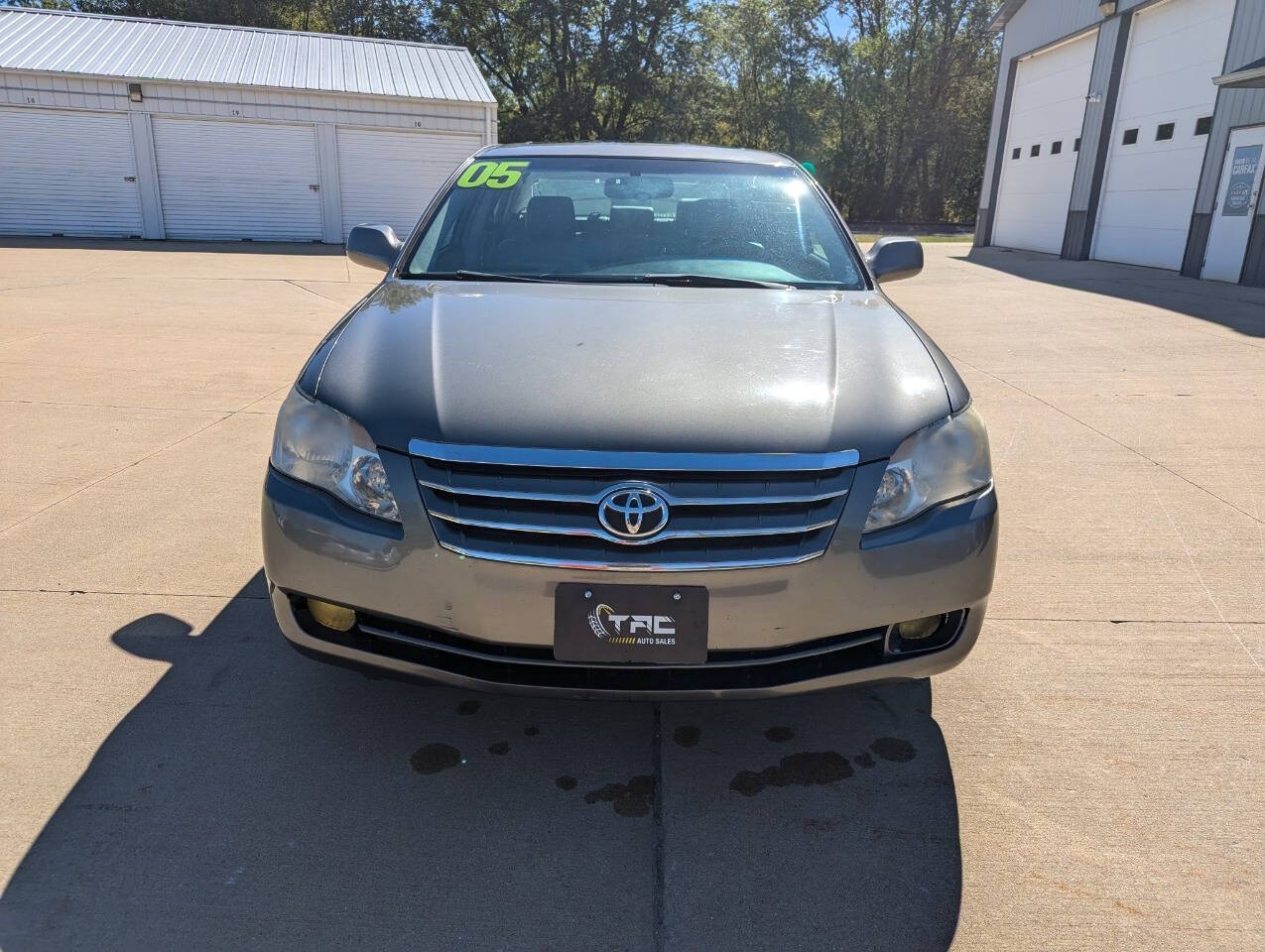 2005 Toyota Avalon for sale at TAC Auto Sales in Kankakee, IL