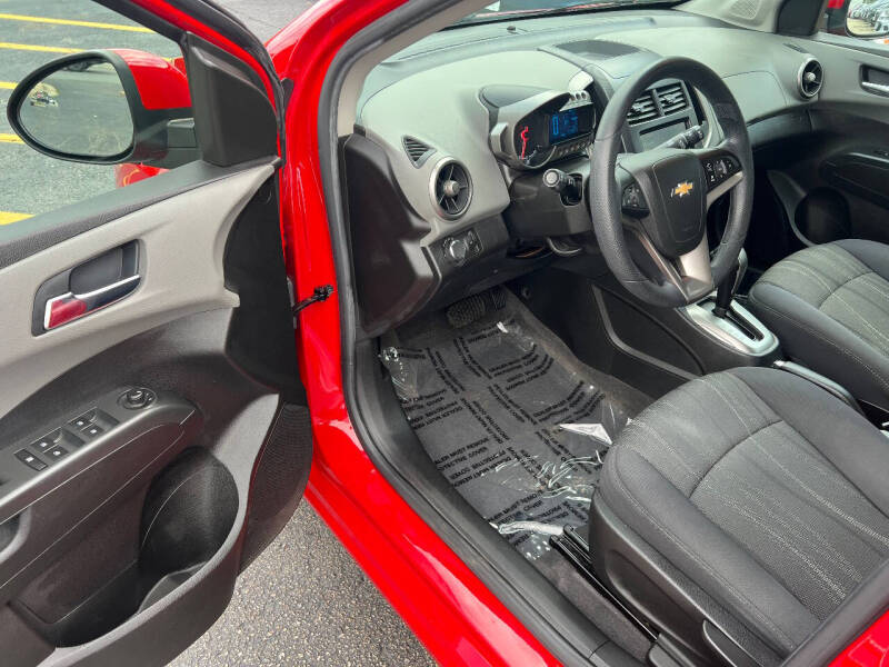 2013 Chevrolet Sonic LT Auto