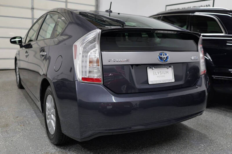2013 Toyota Prius Plug-in Hybrid Advanced