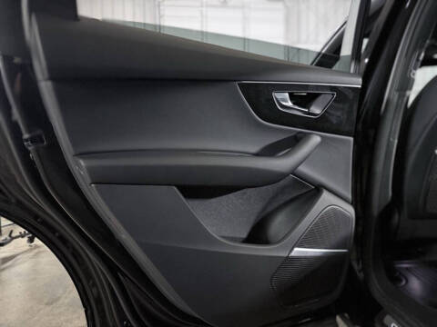 2022 Audi Q7 quattro Premium Plus 55 TFSI