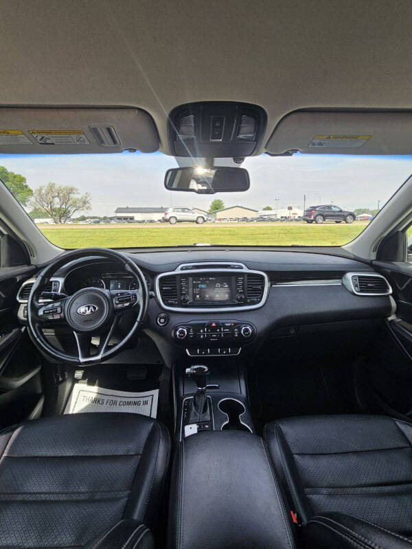 2017 Kia Sorento LX