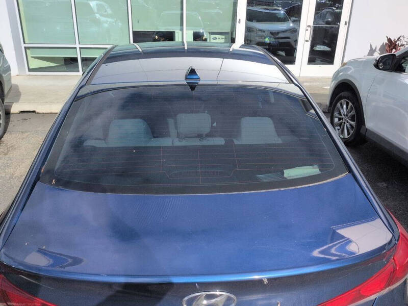 2018 Hyundai Elantra