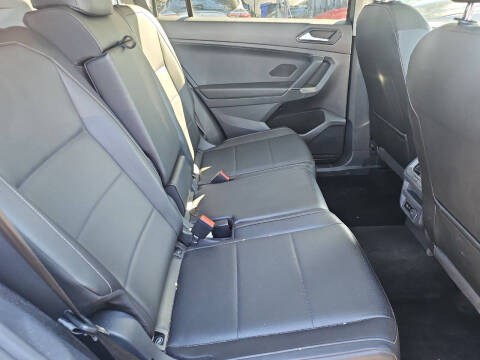 2018 Volkswagen Tiguan 2.0T SEL 4Motion