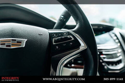 2016 Cadillac Escalade Luxury Collection