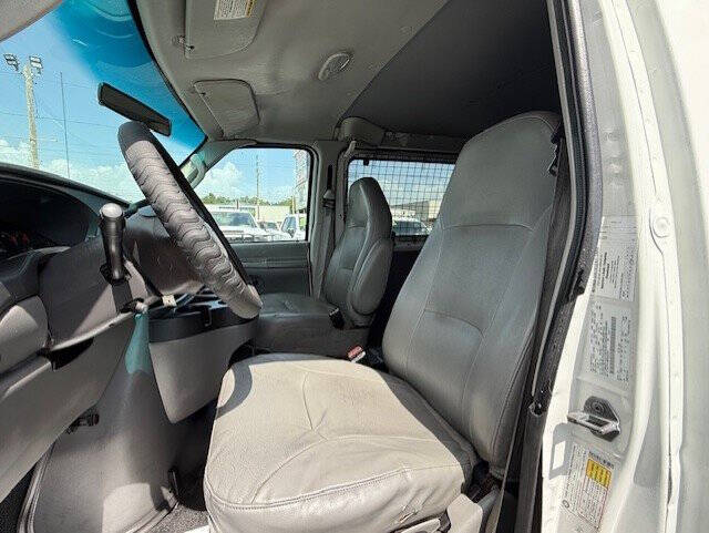 2006 Ford E-Series E-350 SD