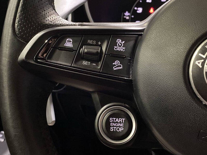 2022 Alfa Romeo Stelvio Sprint