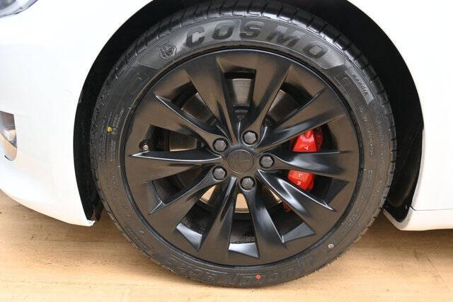 2020 Tesla Model S Performance
