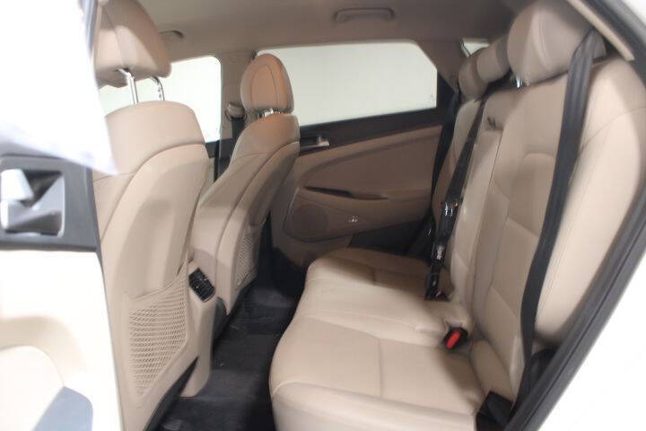 2017 Hyundai Tucson SE Plus