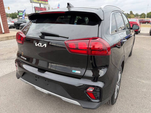 2022 Kia Niro LX