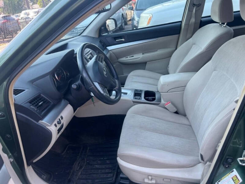 2013 Subaru Outback 2.5i