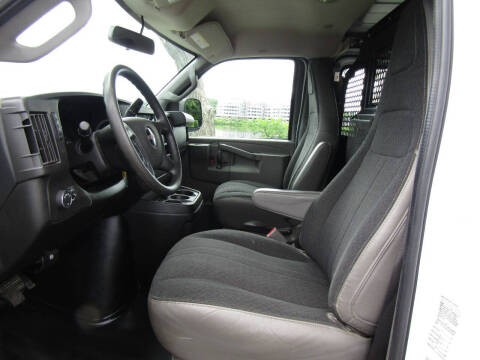 2018 GMC Savana 2500