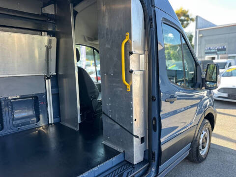 2020 Ford Transit 250