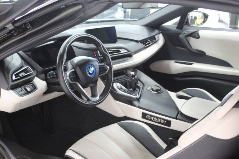 2019 BMW i8