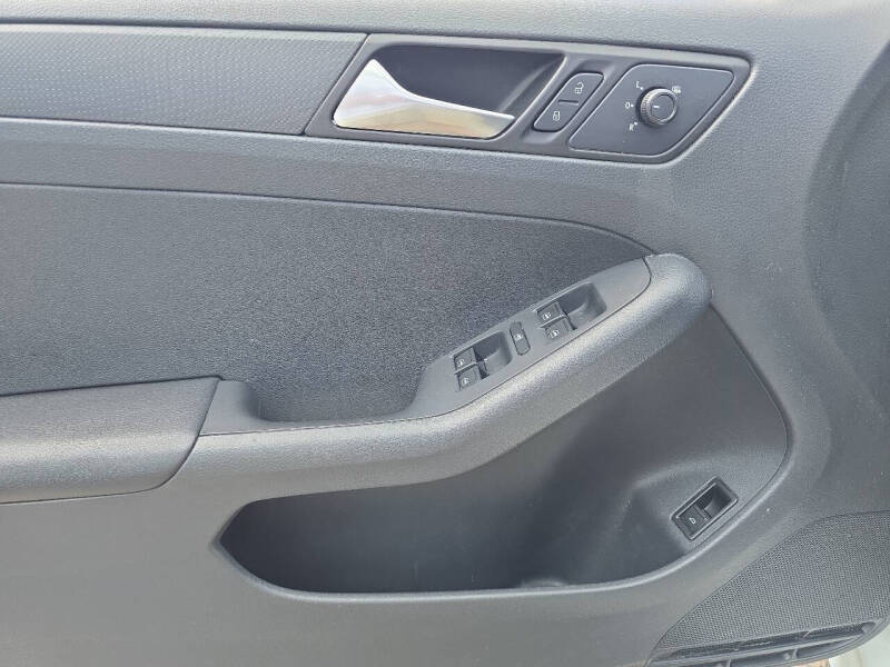 2015 Volkswagen Jetta